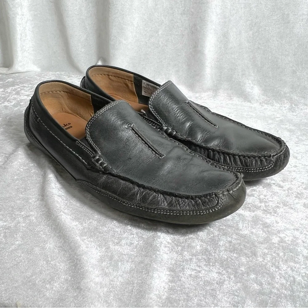 CLARKS Men's 11 M-Black Leather Casual Loafers Slip On Soft Cushioned Ortholite‎